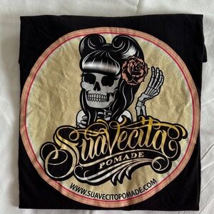 Suavecita Black Graphic T-Shirt